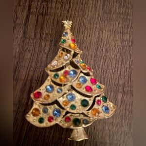 1960s Christmas tree pin